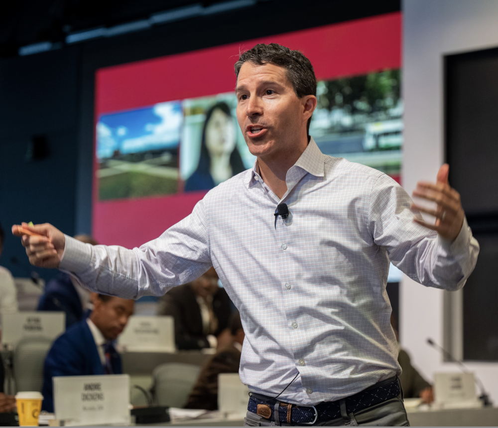 Faculty member Mitch Weiss leads a classroom discussion